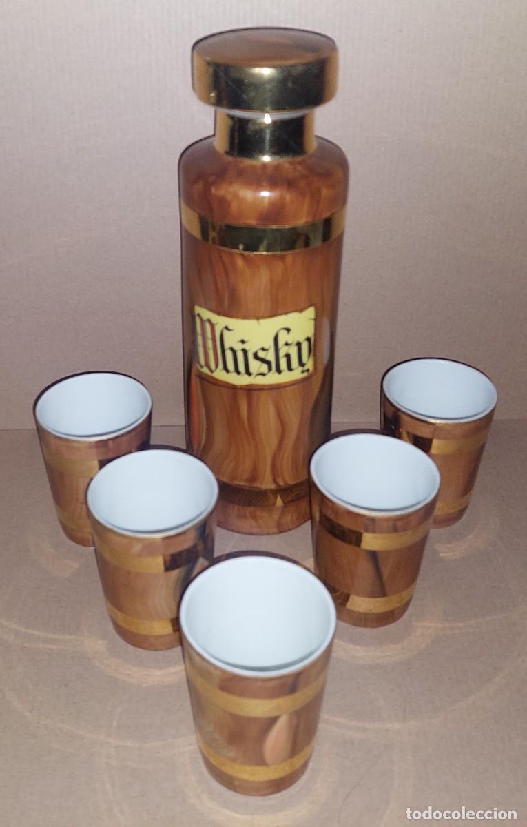 Antig&uuml;edades: Juego de porcelana para Whisky. A&ntilde;os 70. Sin usar.