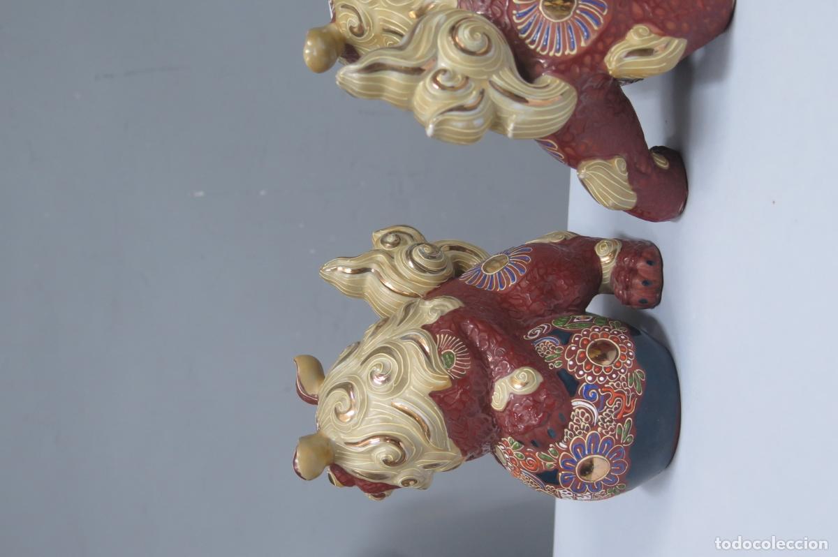 Antig&uuml;edades: PAREJA DE LEONES DE FOO. SATSUMA. JAPON - Foto 4