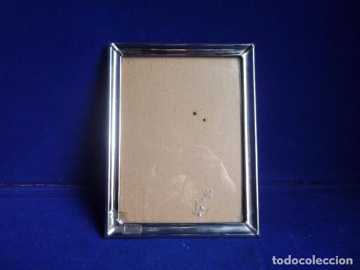 Antig&uuml;edades: MARCO SOBREMESA PLATEADO - Foto 1