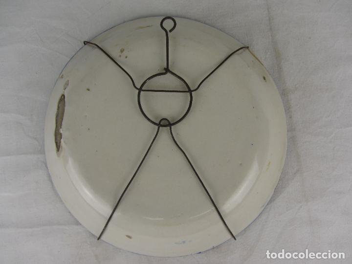 Antig&uuml;edades: Plato de Manises con flor central - s.XIX - Foto 5