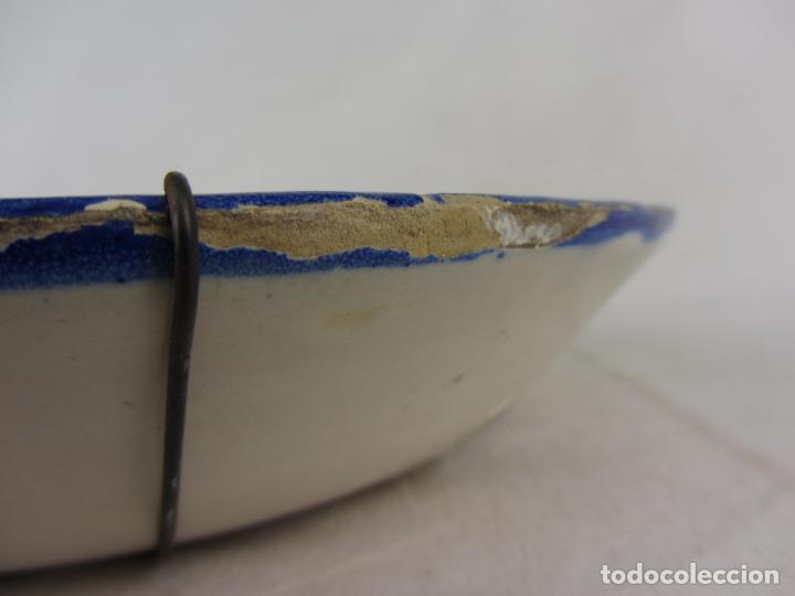 Antig&uuml;edades: Plato de Manises con flor central - s.XIX - Foto 7