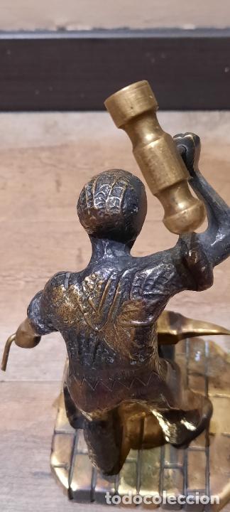 Antig&uuml;edades: FIGURA DE BRONCE HERRERO EN FRAGUA - Foto 6