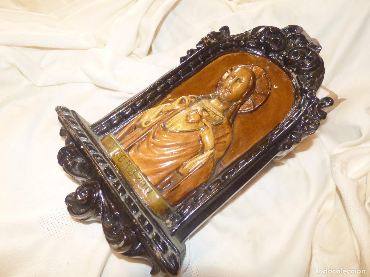 Antig&uuml;edades: Sagrado Corazon,estuco. - Foto 1
