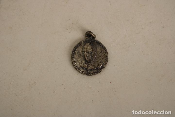 Antig&uuml;edades: medalla plata iosephmaria escriva - Foto 3