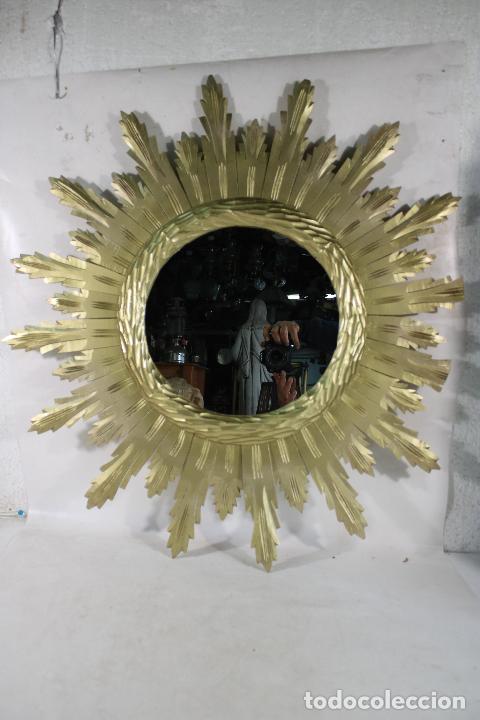 Antig&uuml;edades: espejo sol de madera - Foto 10