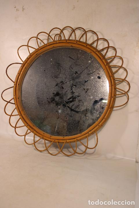 Antig&uuml;edades: espejo sol de mimbre - Foto 1