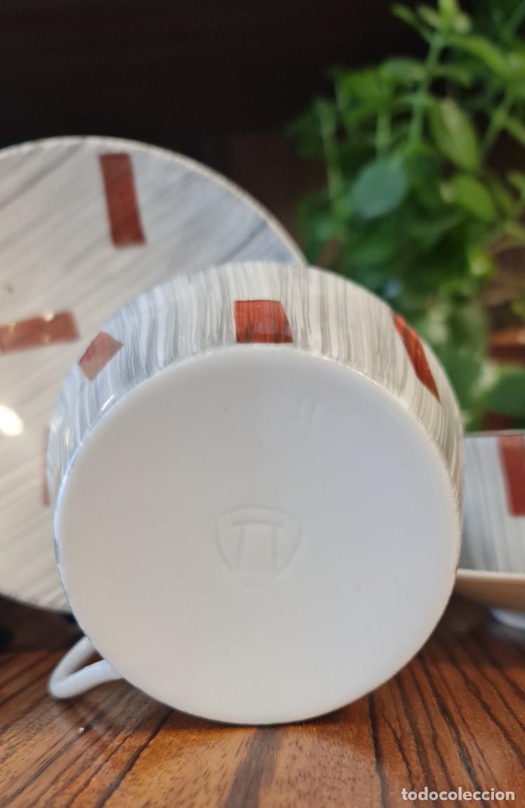 Antig&uuml;edades: 7 Tazas y platillos de consom&eacute; Cer&aacute;micas do Castro - Foto 7