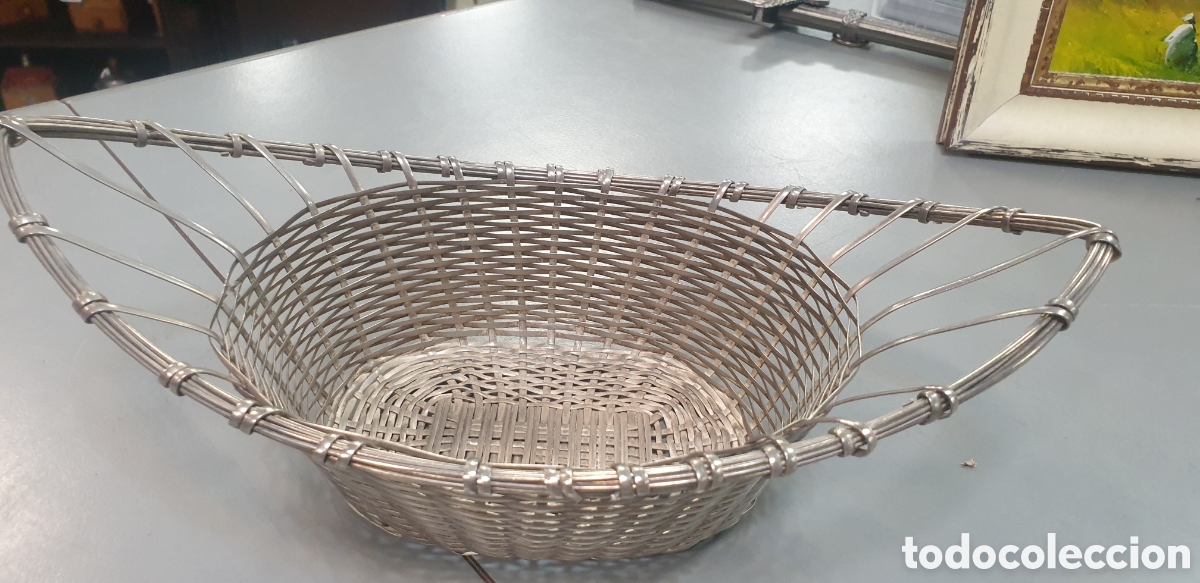 Antig&uuml;edades: Antigua panera de esta&ntilde;o - Foto 1