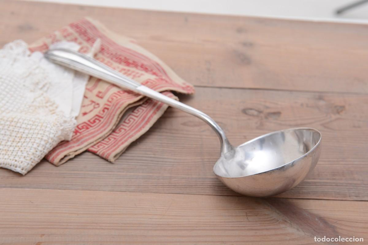 Antig&uuml;edades: Cuchar&oacute;n vintage de metal plateado - Foto 5