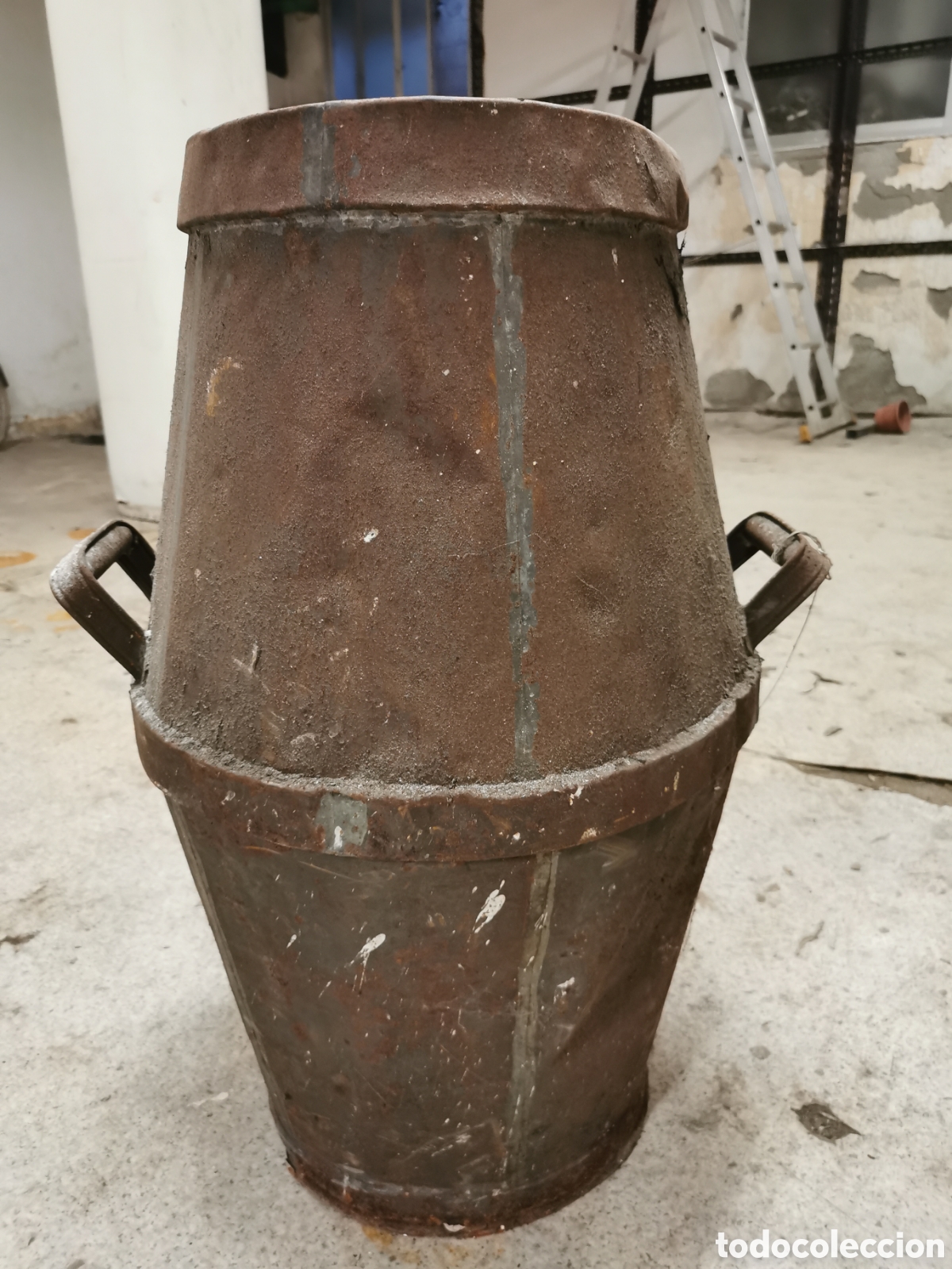 Antig&uuml;edades: Recipiente, tinaja antigua zinc - Foto 1