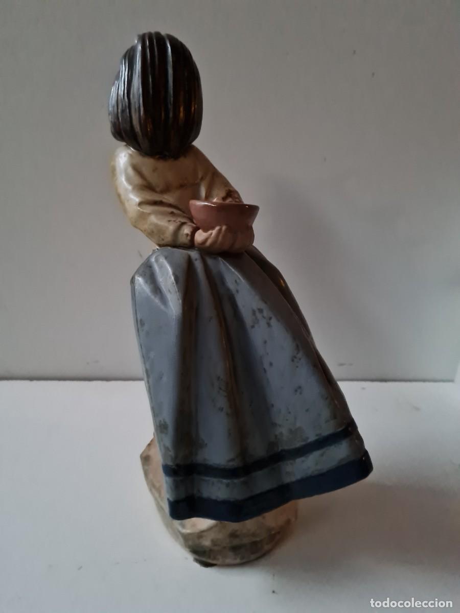 Antig&uuml;edades: LLADRO NI&Ntilde;A COM CESTO Y PERRO 35 CMS - Foto 4