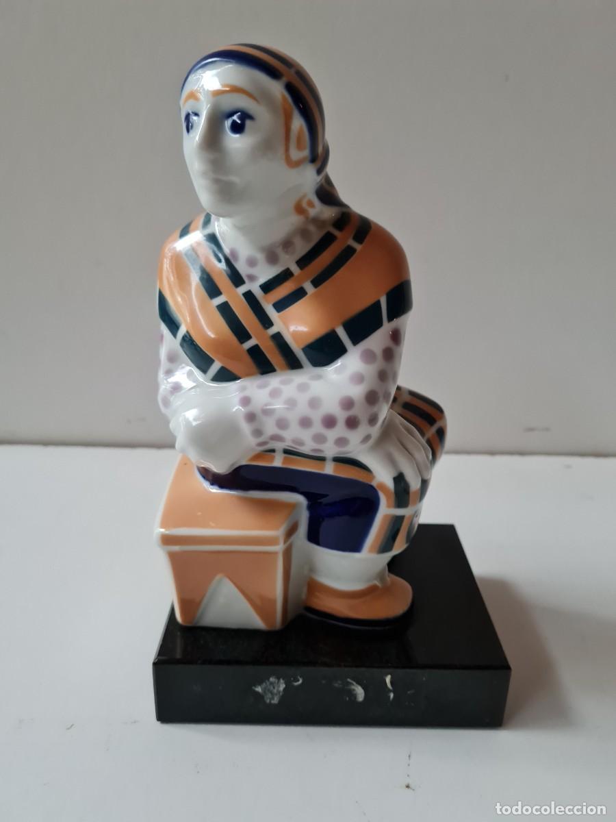 Antig&uuml;edades: SARGADELOS FIGURA APOYALIBROS - Foto 6