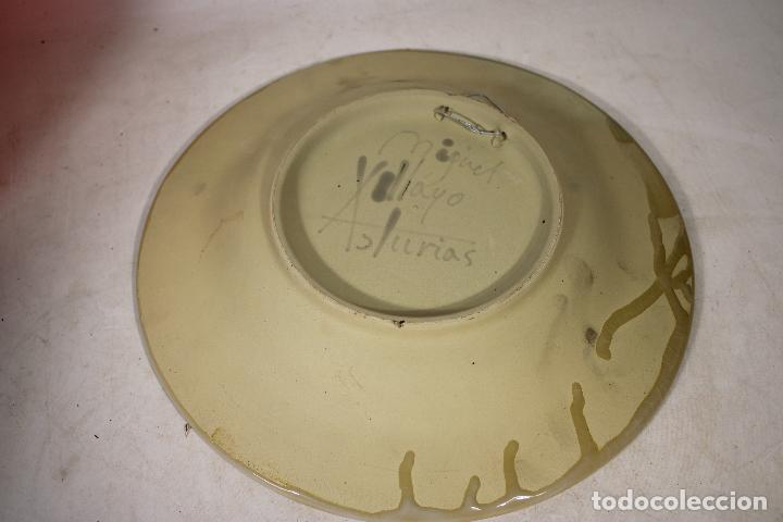 Antig&uuml;edades: plato firmado - Foto 2