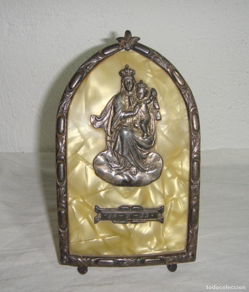 Antig&uuml;edades: Placa Devocional con altorrelieve de la Virgen del Carmen &ndash; circa 1933 - Foto 2