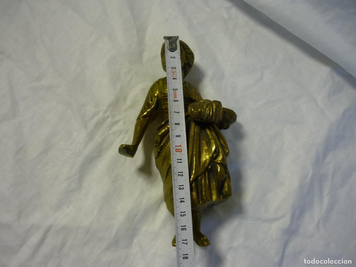 Antig&uuml;edades: Figura de bronce mujer con espigas, espigadora - Foto 7