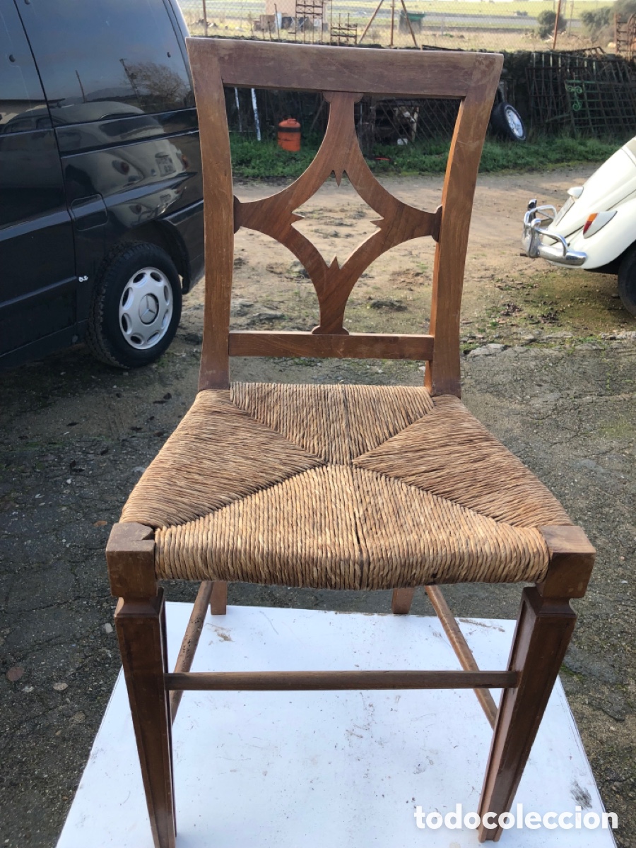 Antig&uuml;edades: Silla en nogal - Foto 1