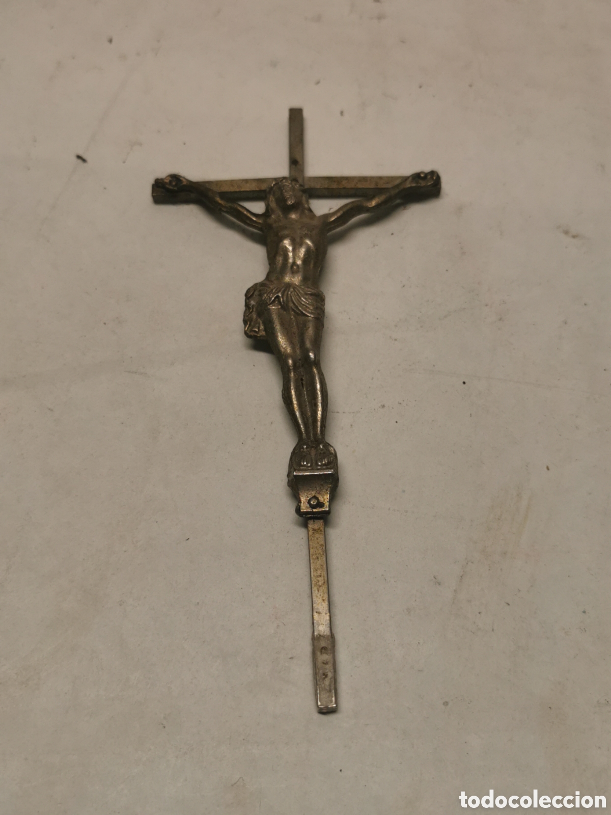 Antig&uuml;edades: Crucifijo metal - Foto 1