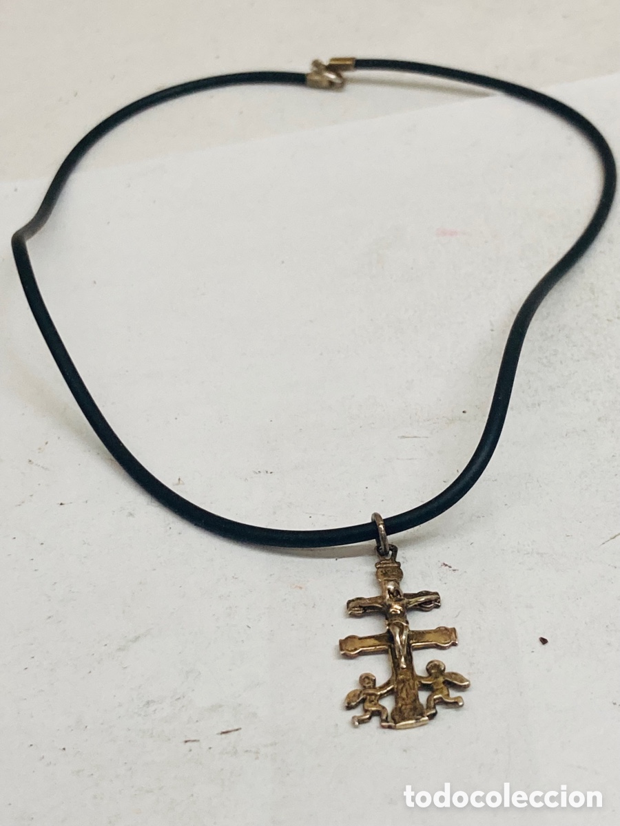 Antig&uuml;edades: Collar Cruz de plata - Foto 1