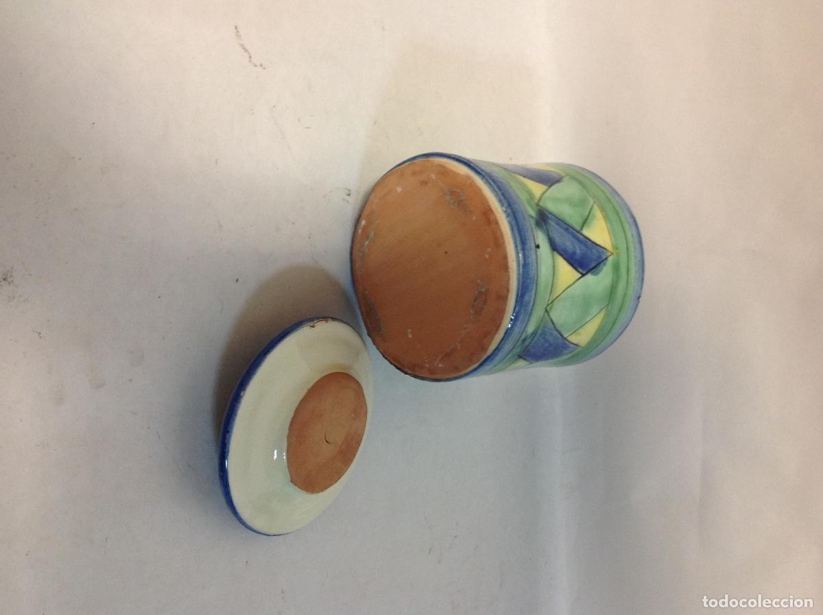 Antig&uuml;edades: Bote con tapa de ceramica - Foto 3