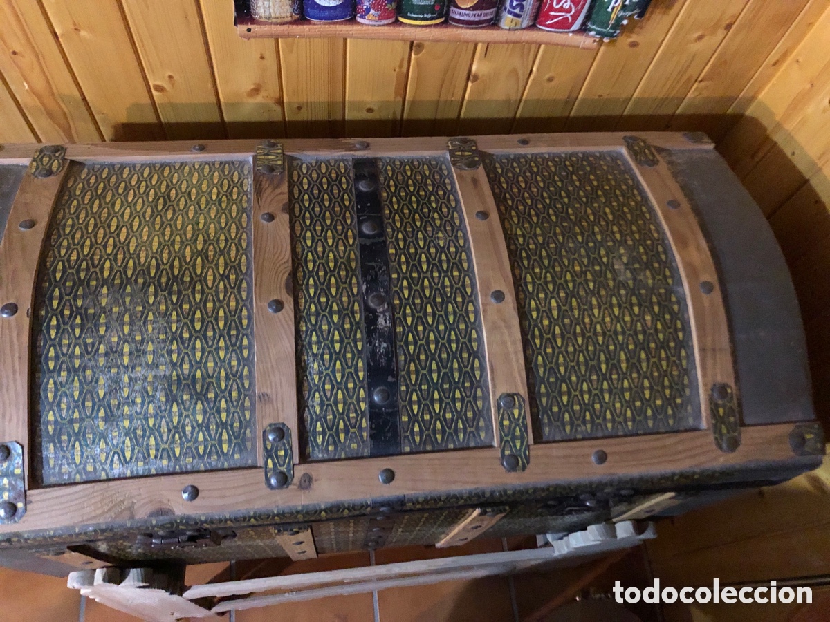 Antig&uuml;edades: Bonito ba&uacute;l antiguo con patas - Foto 4