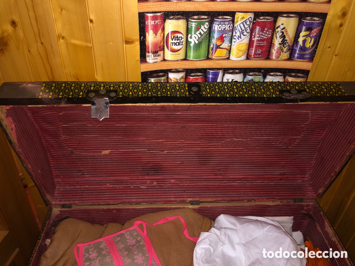 Antig&uuml;edades: Bonito ba&uacute;l antiguo con patas - Foto 5