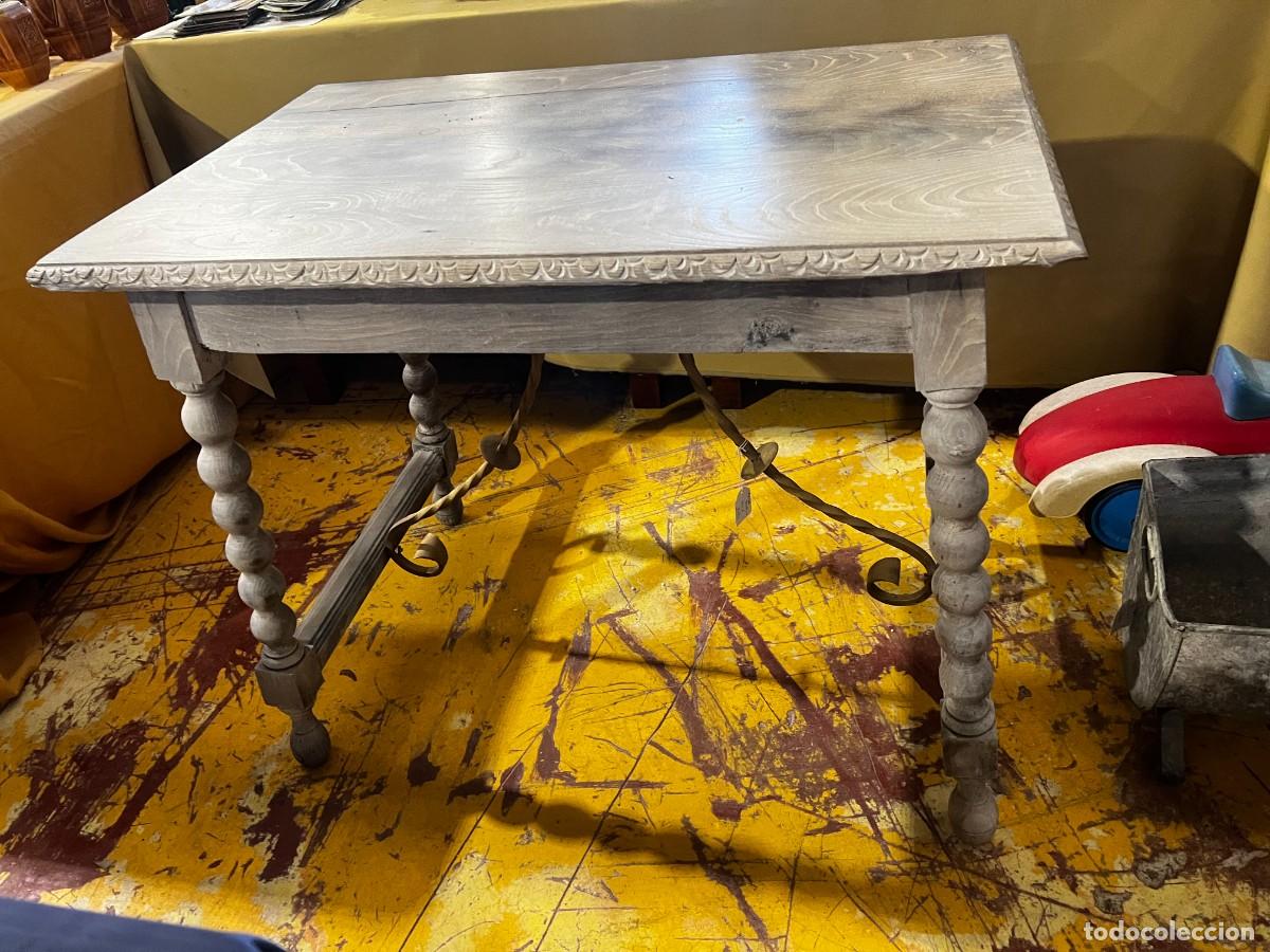 Antig&uuml;edades: MESA AUXILIAR DE MADERA DE 91x58 cms - Foto 2