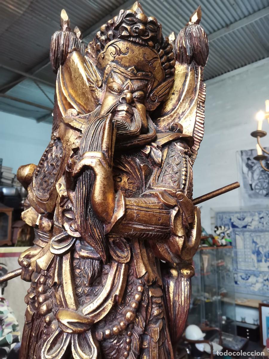 Antig&uuml;edades: GRAN ANTIGUA ESCULTURA DIGNAT&Aacute;RIO CHINO EN MADERA 120 CM