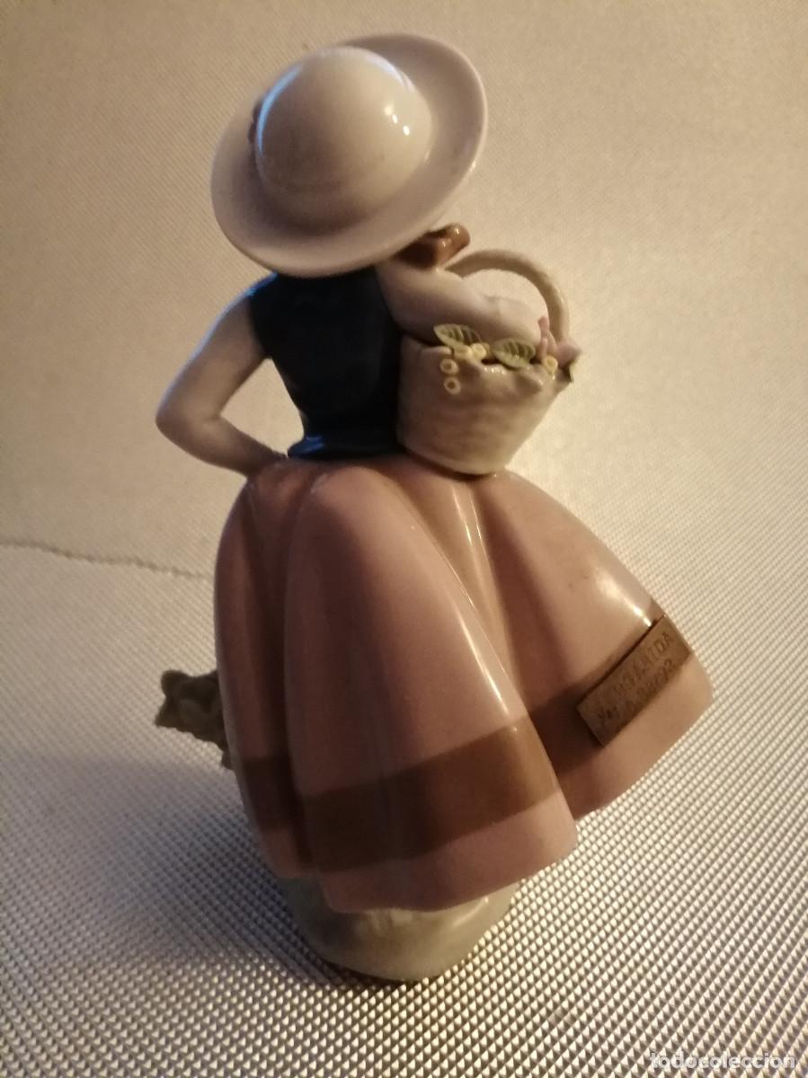 Antig&uuml;edades: Lladr&oacute; ni&ntilde;a linda con cesta - Foto 4