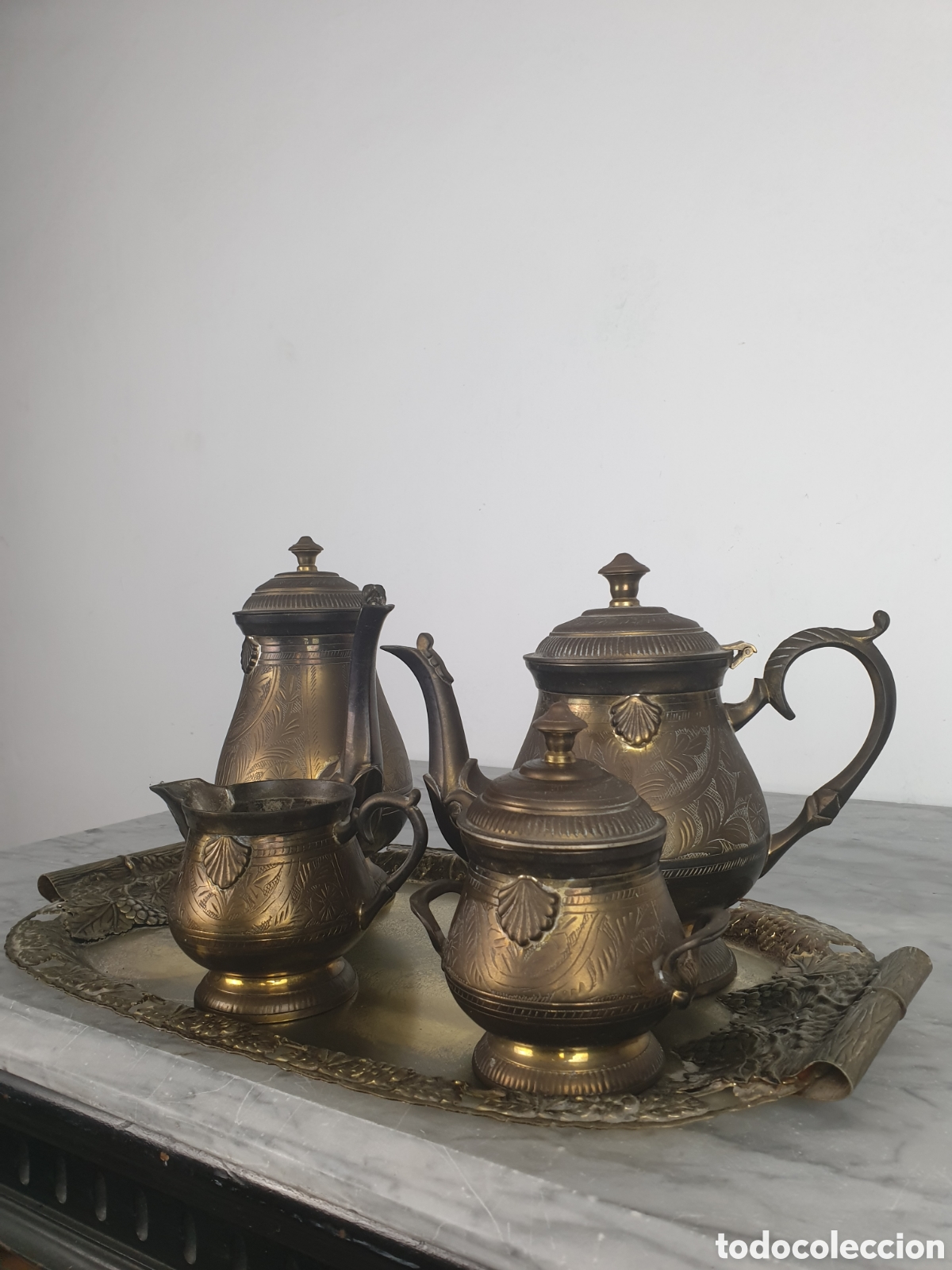 Antig&uuml;edades: Juego de t&eacute; y caf&eacute; con su bandeja - Foto 2