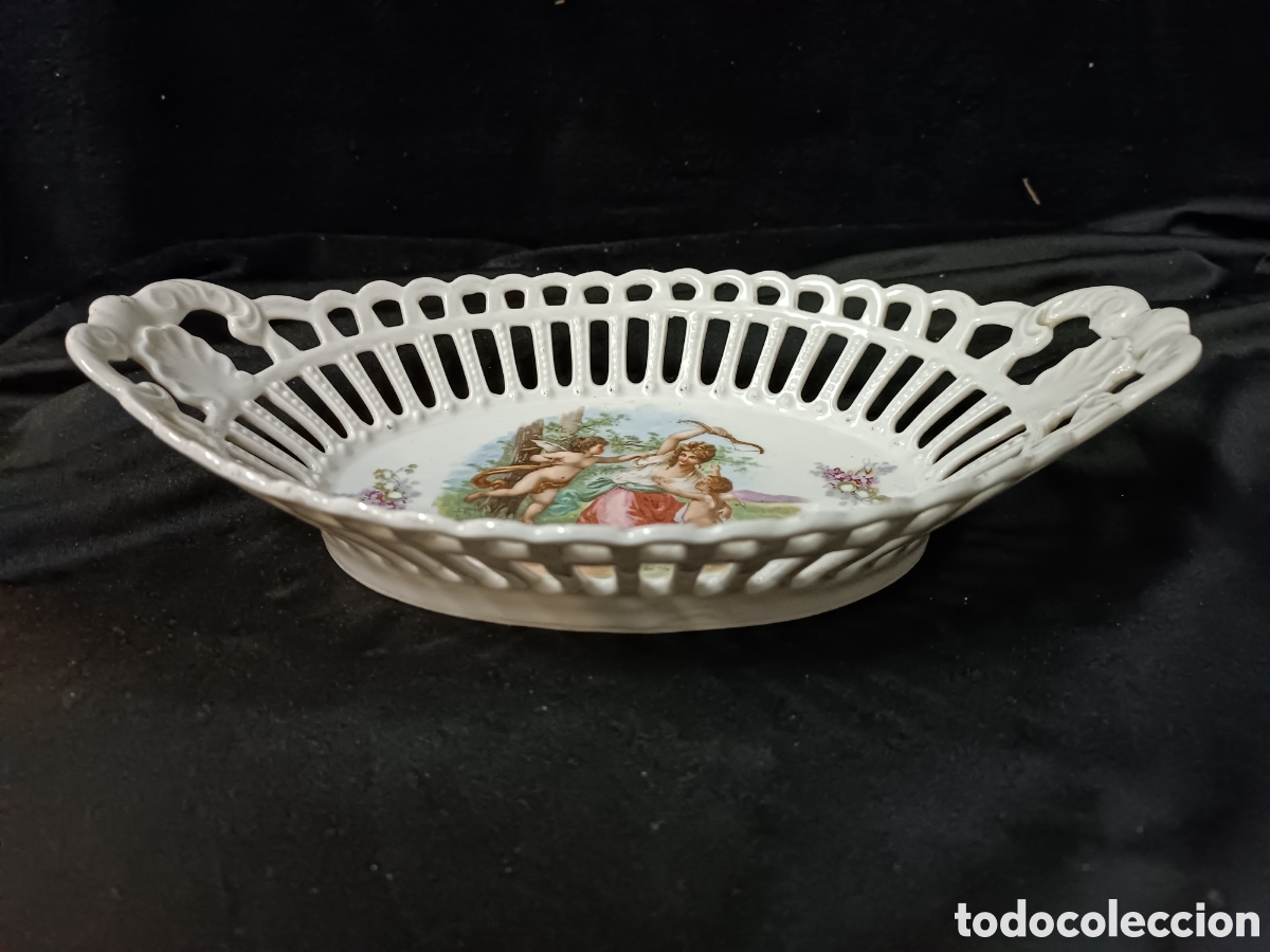 Antig&uuml;edades: Bonito centro de porcelana - Foto 2