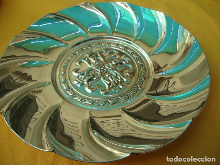 Antig&uuml;edades: bandeja plateada - Foto 1