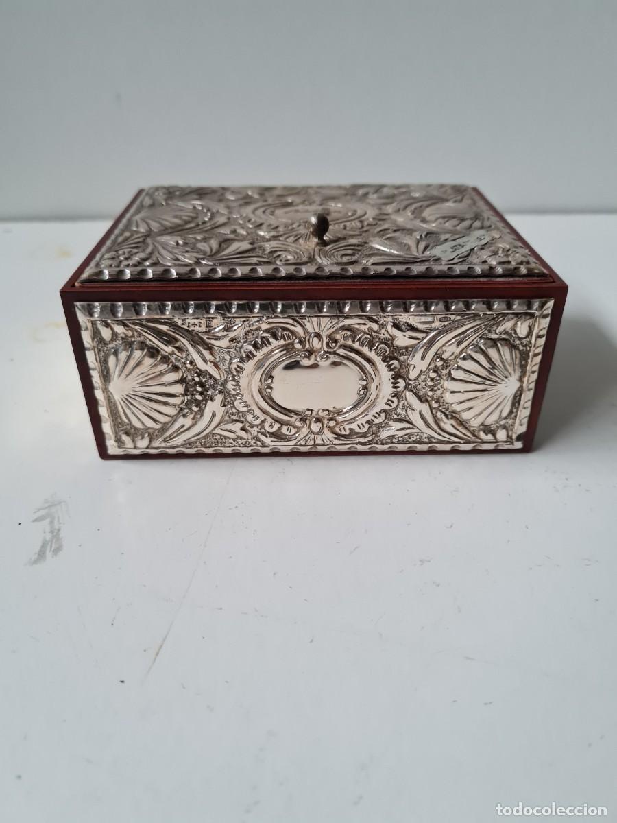 Antig&uuml;edades: CAJA PLATA Y MADERA 13 X 10 X 6 CMS - Foto 3