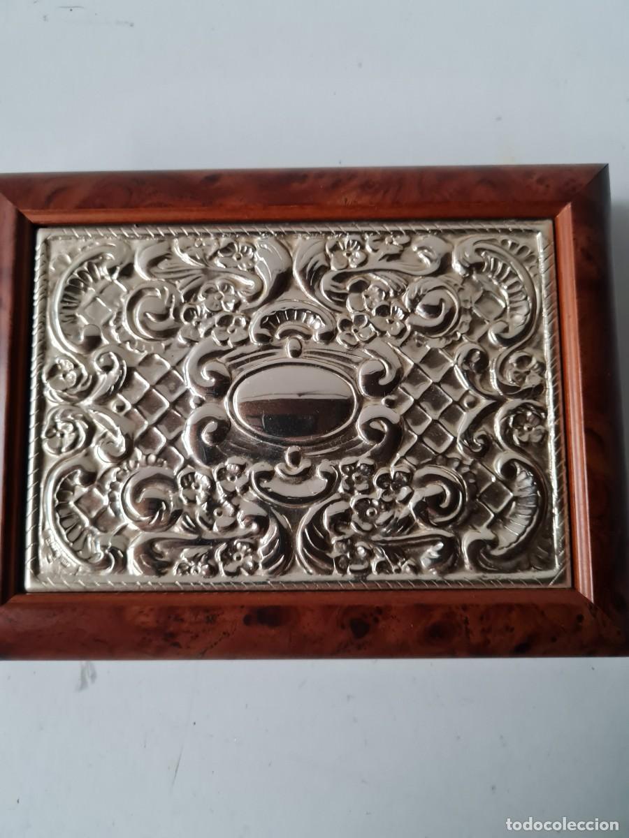 Antig&uuml;edades: CAJA PLATA Y MADERA 22 X 17 X 6 - Foto 2
