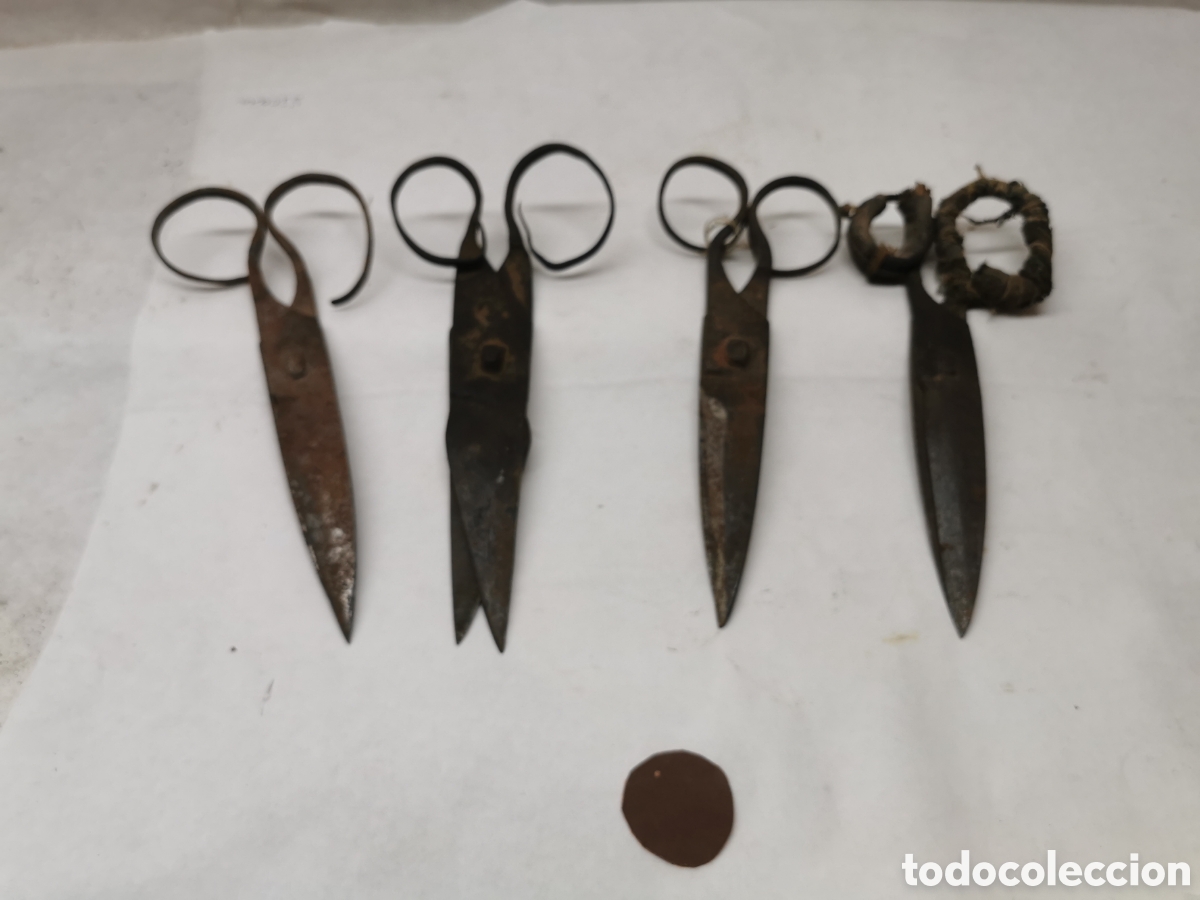 Antig&uuml;edades: 4 tijeras - Foto 1