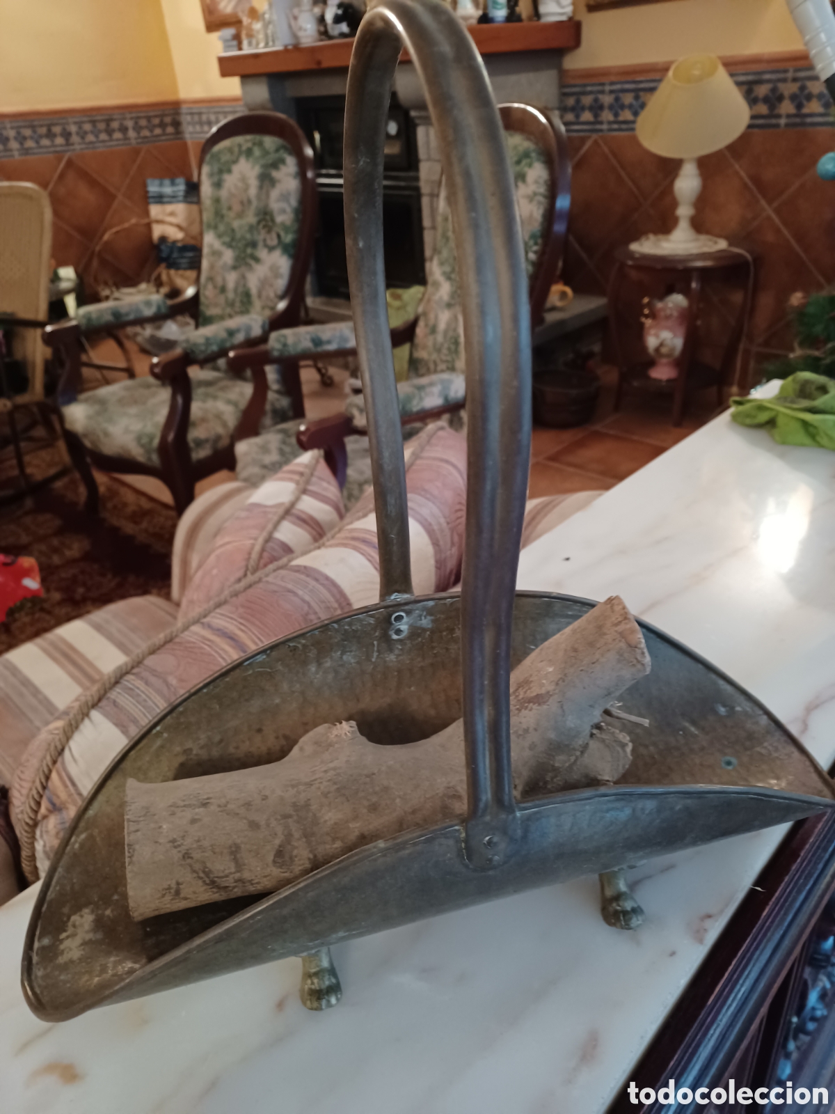 Antig&uuml;edades: Le&ntilde;era antigua de bronce - Foto 1