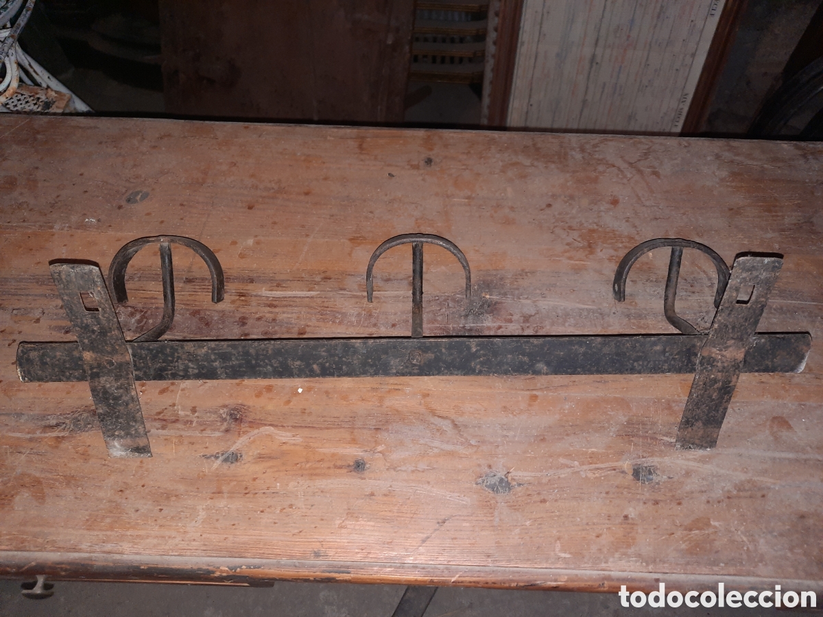 Antig&uuml;edades: Colgador pared - Foto 3