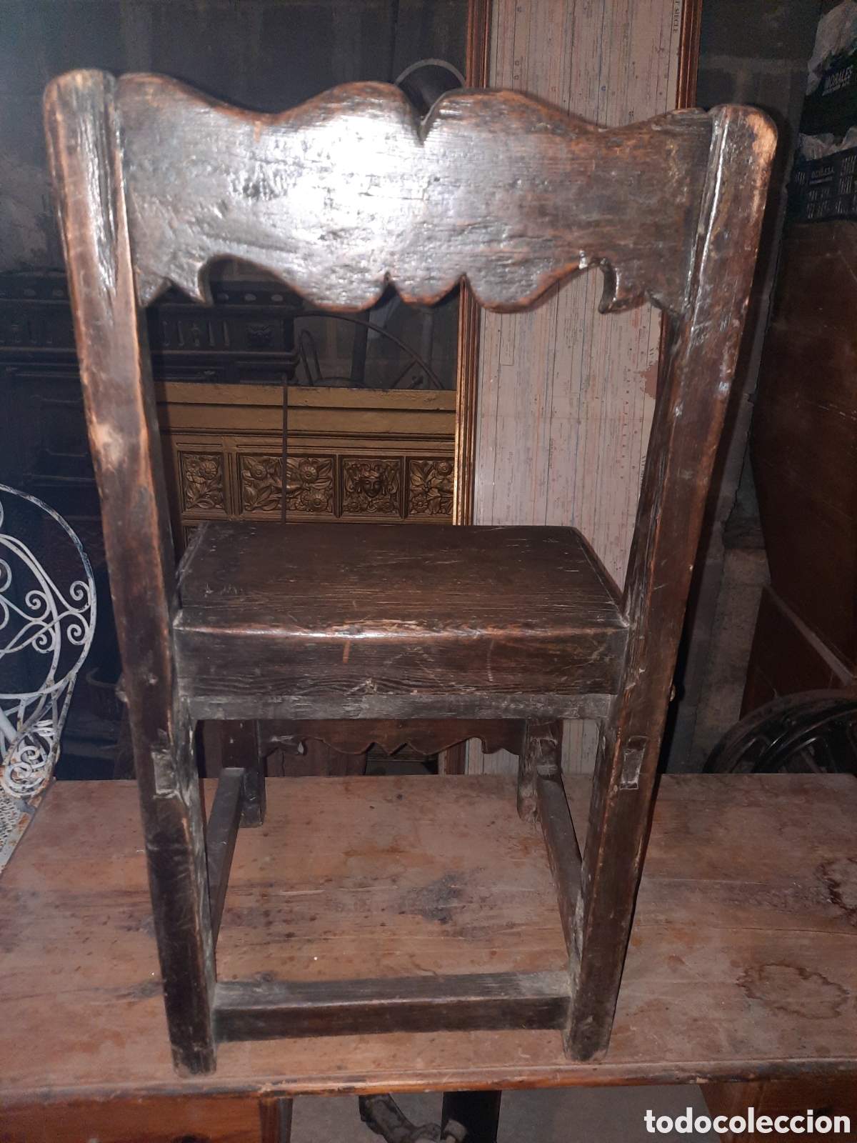 Antig&uuml;edades: Silla baja de madera - Foto 7