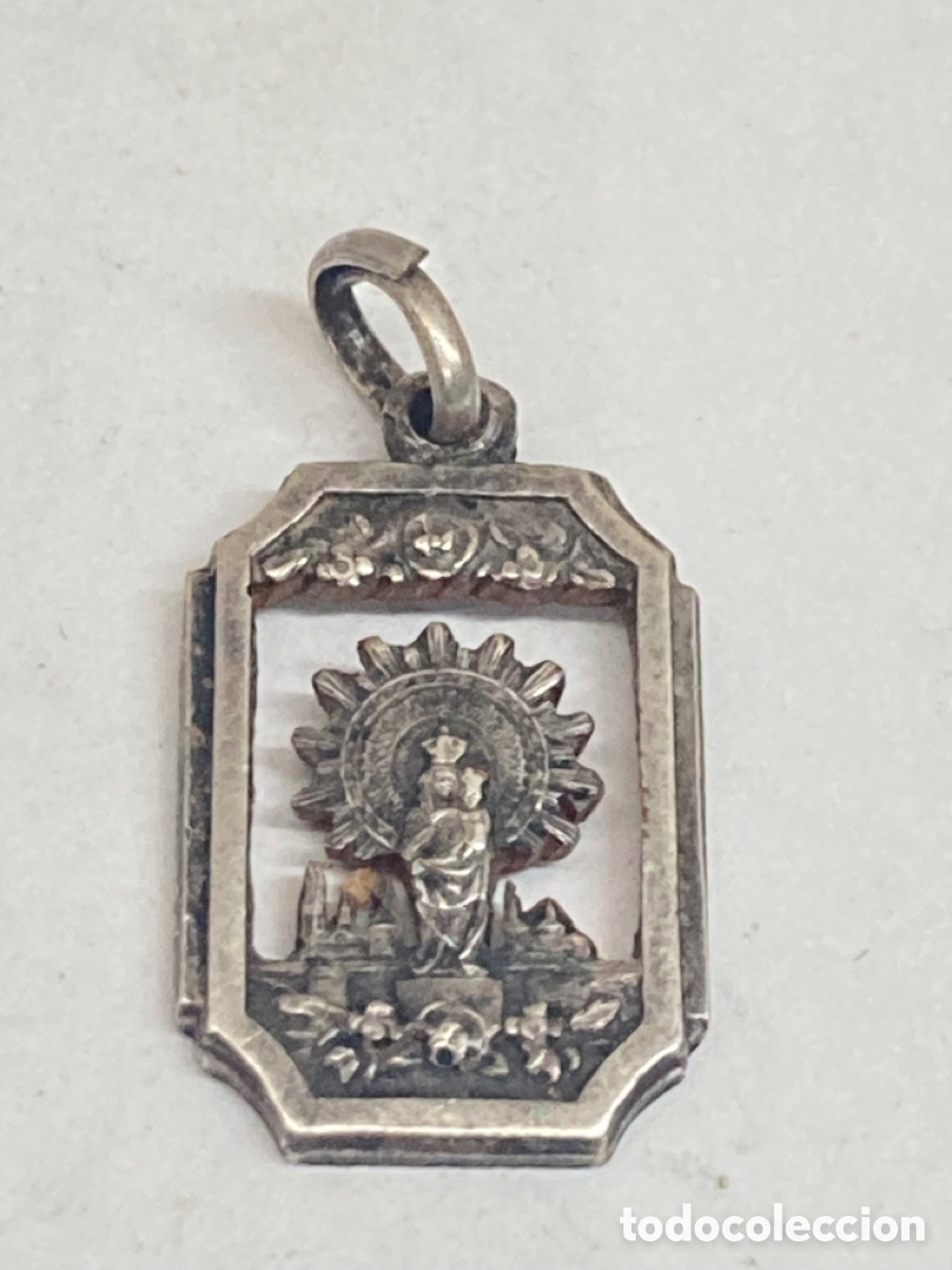 Antig&uuml;edades: Medalla religiosa met&aacute;lica - Foto 1