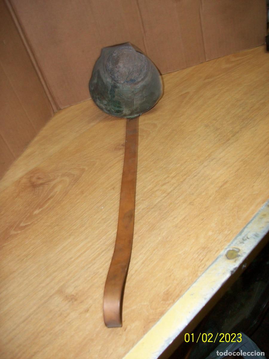 Antig&uuml;edades: ANTIGUO CUCHARON DE COBRE - Foto 2