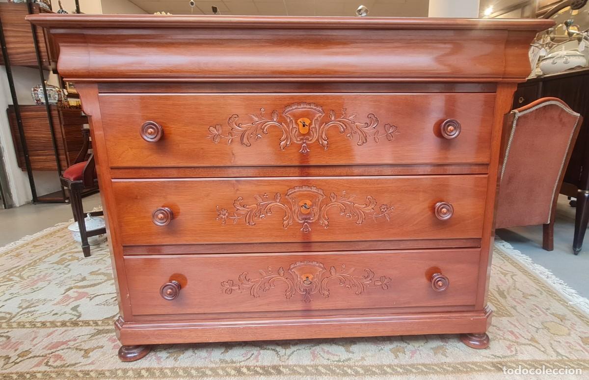 Antig&uuml;edades: C&oacute;moda de caoba catalana restaurada - Foto 1