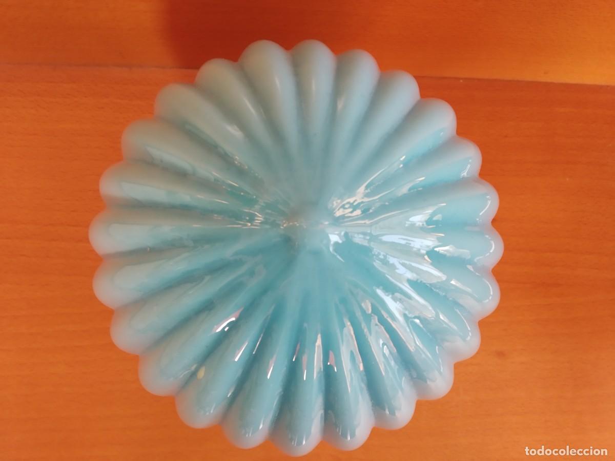 Antig&uuml;edades: LAMPARA TULIPA OPALINA AZUL - Foto 3