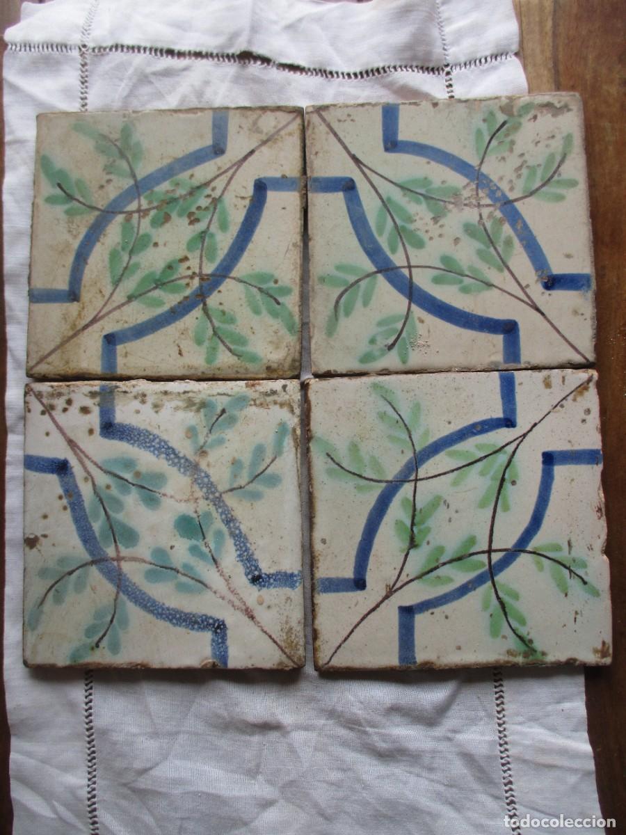 Antig&uuml;edades: Azulejos del siglo XVIII - Foto 1