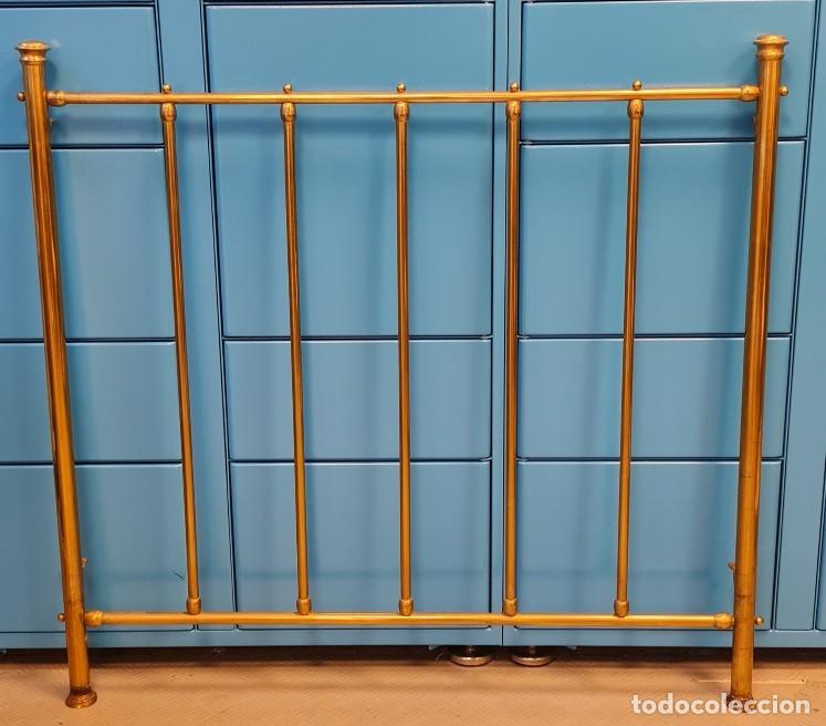 Antig&uuml;edades: Cabecero de cama en Laton - Foto 1