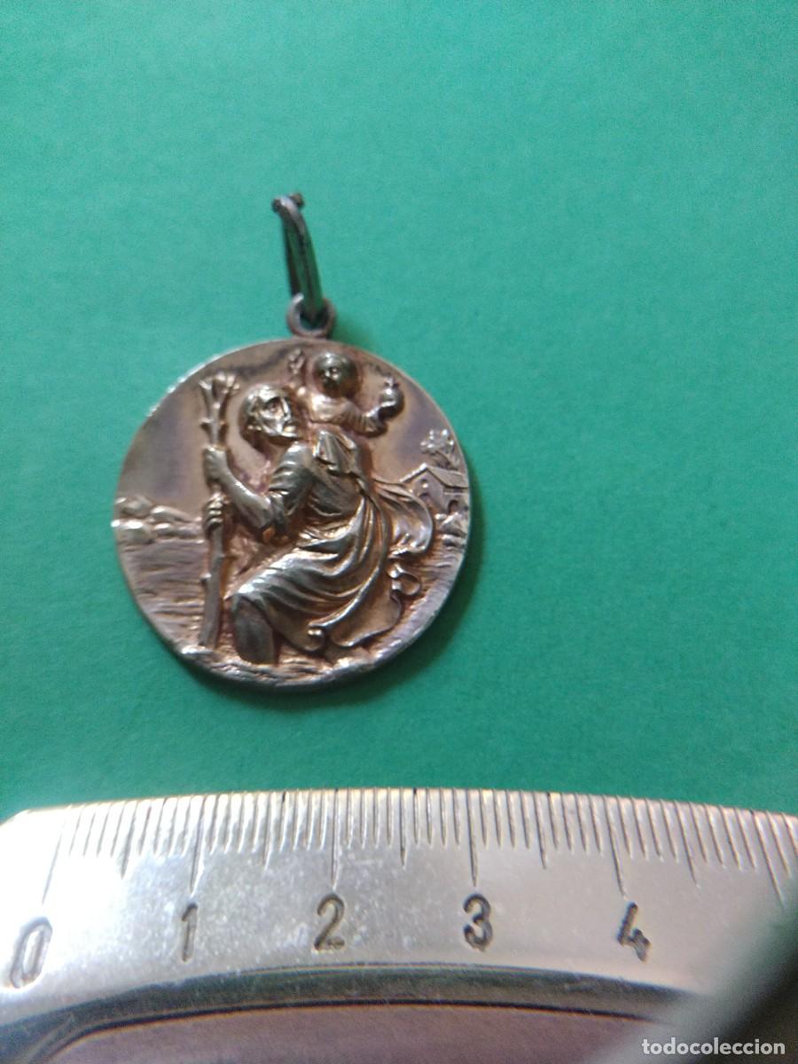 Antig&uuml;edades: Medalla San Crist&oacute;bal en bronce/relieve - Foto 1