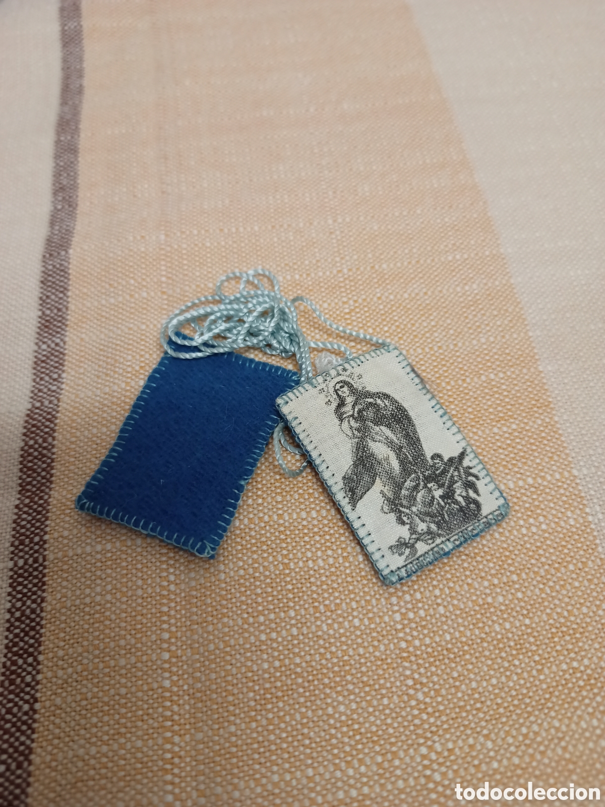 Antig&uuml;edades: Peque&ntilde;o escapulario de la Virgen Inmaculada. - Foto 1
