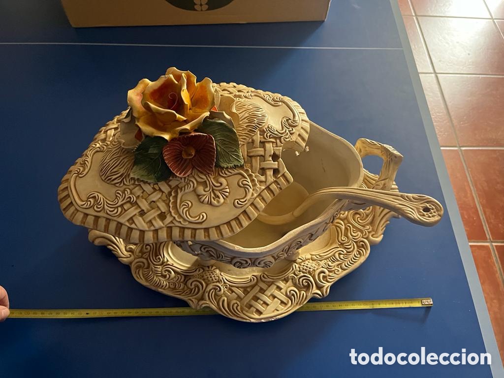 Antig&uuml;edades: Grandiosa sopera completa - Foto 3