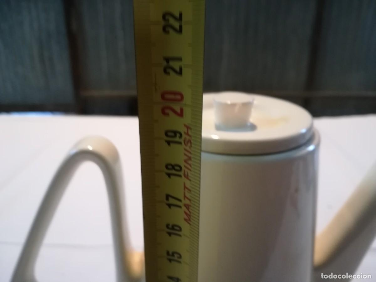 Antig&uuml;edades: CAFETERA REFERENCIA 1580 / ENT104 / APROX 19 CM - Foto 3
