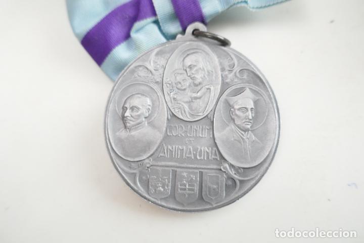 Antig&uuml;edades: MEDALLA COR UNUN ET ANIMA UNA - Foto 5