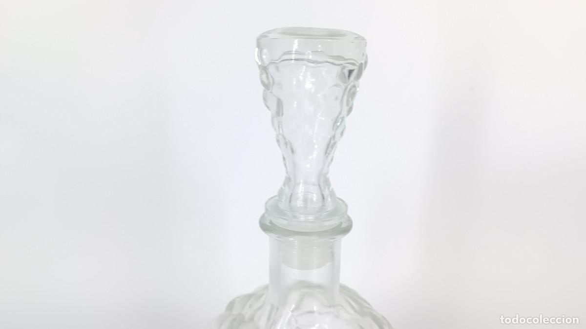 Antig&uuml;edades: Hermosa botella de vidrio en forma de uva - Foto 3
