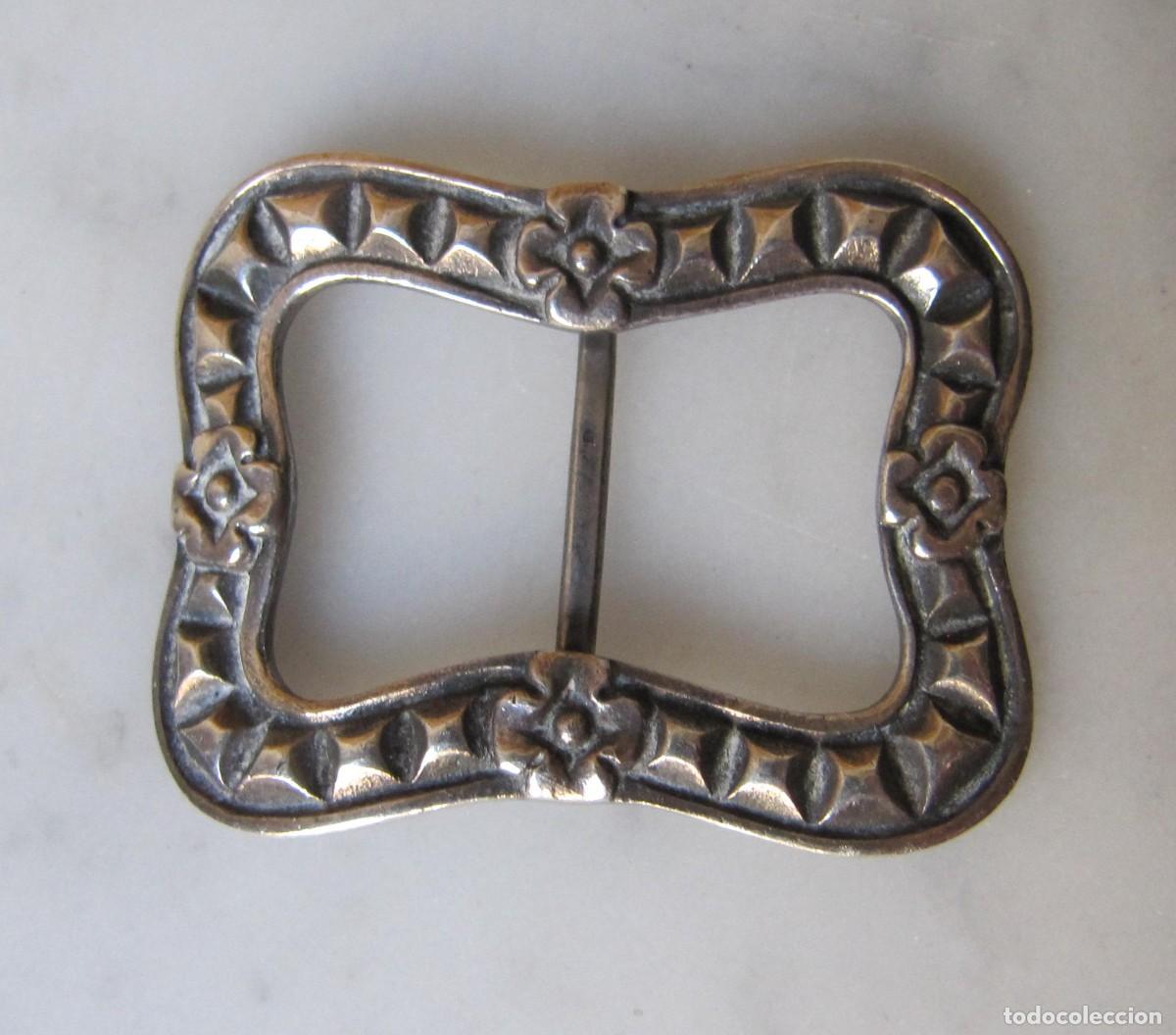 Antig&uuml;edades: hebilla de cintur&oacute;n o zapato de plata - Foto 2